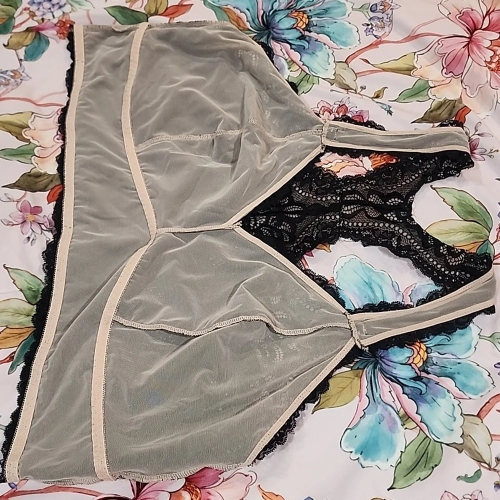 TORRID - Bralettes, Floral Black Lace, Bundle of Three - Picture 5 of 12